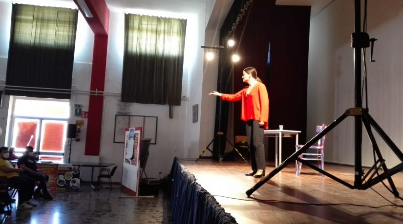 E il popolo canta....