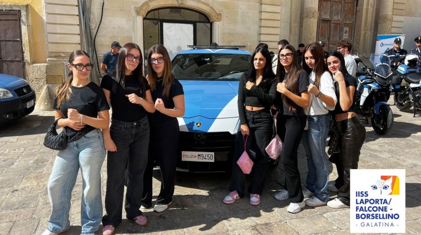 Gli studenti alla Festa della Polizia di Stato